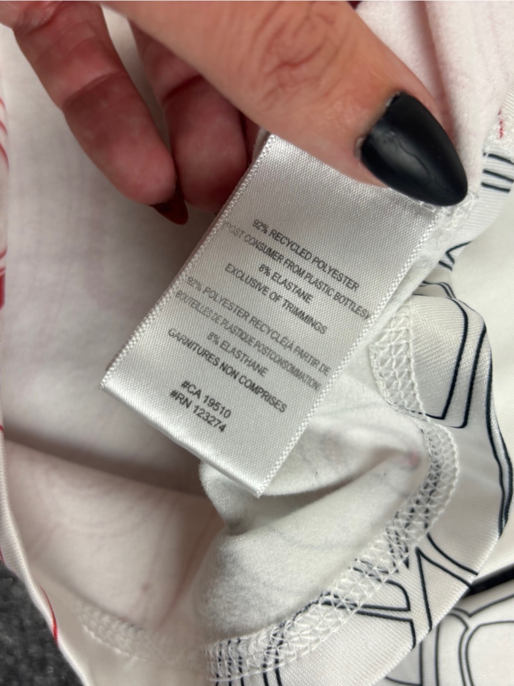 LOLE Women’s Long Sleeve White/Black/Red Design Athletic Shirt size: Medium - Picture 6 of 6